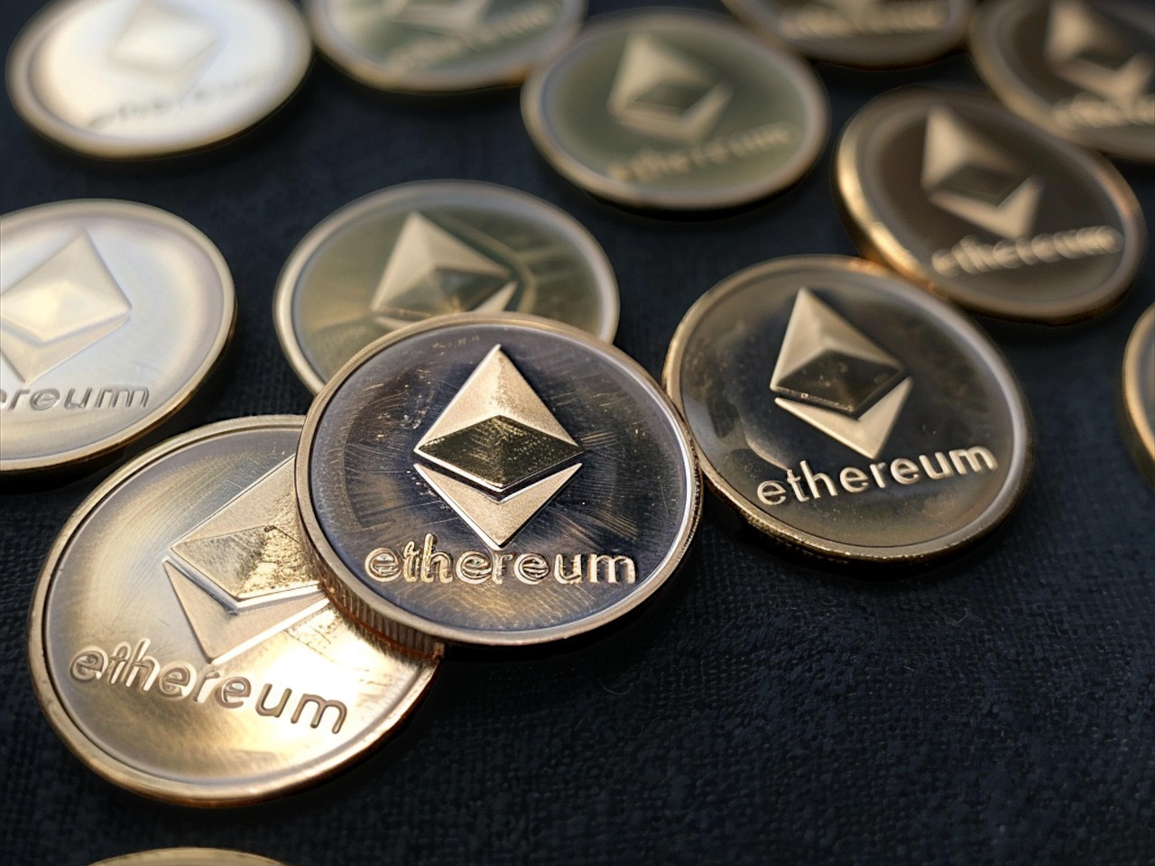美国世界粮食计划署WFP宣布：接受BTC、ETH、USDC、DOGE、BONK等80种加密货币捐赠